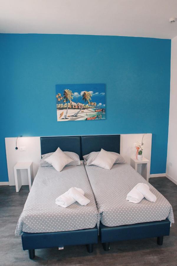 Hotel Aurora&Appartamenti Torbole Sul Garda Esterno foto