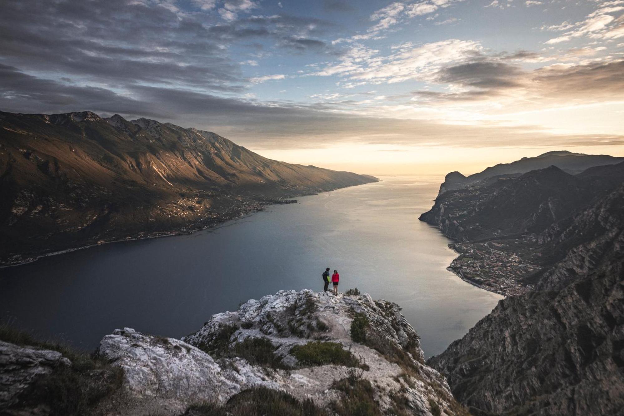 Hotel Aurora&Appartamenti Torbole Sul Garda Esterno foto